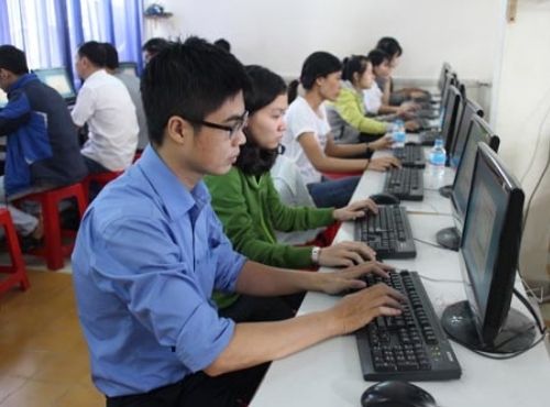 Tuyển Sinh Trung Cấp Công Nghệ Thông Tin Trên Toàn Quốc | Trường Trung Cấp Quốc Tế Sài Gòn